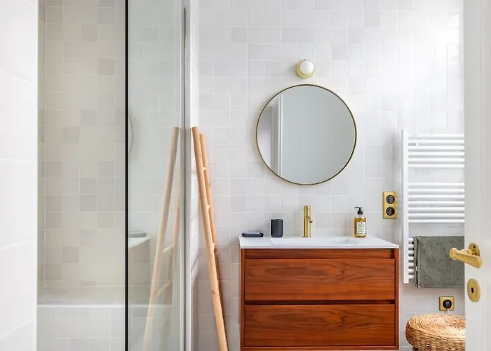 Rare, Center, Luxury With Roof View דירה *