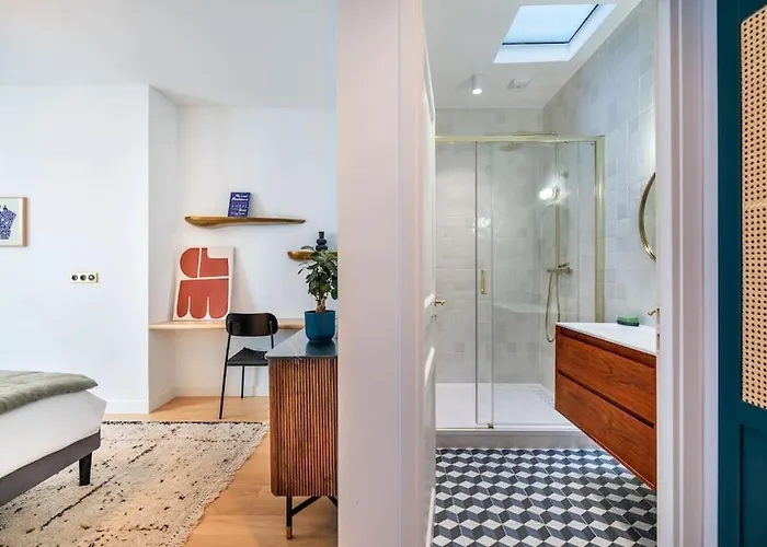 Rare, Center, Luxury With Roof View דירה פריז