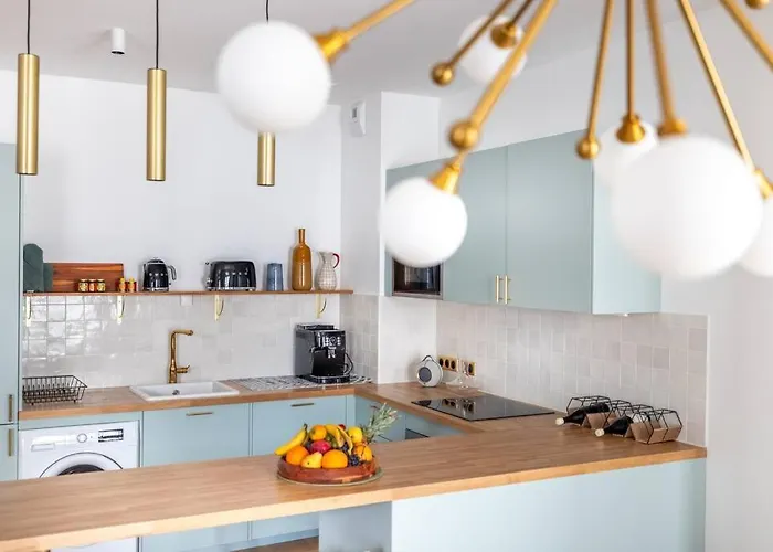 Rare, Center, Luxury With Roof View דירה *